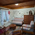 Woodstone House Makrichori (Euboea)