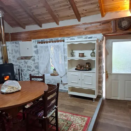 Woodstone House * Makrichori (Evia)