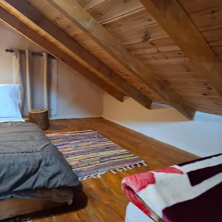 Woodstone House * Makrichori (Evia)