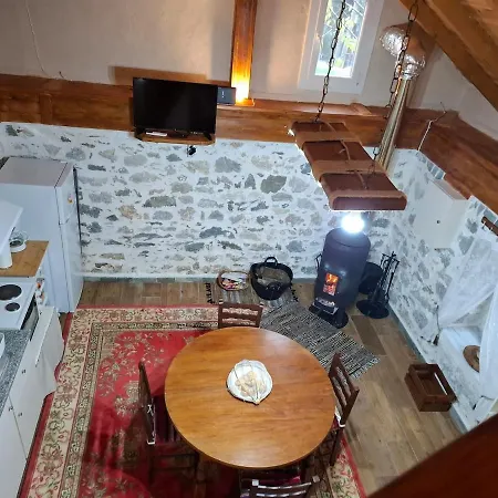 Woodstone House * Makrichori (Evia)