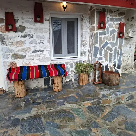 Daire Woodstone House Makrichori (Evia)