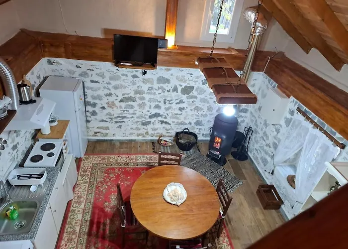 Woodstone House * Makrichori (Euboea)