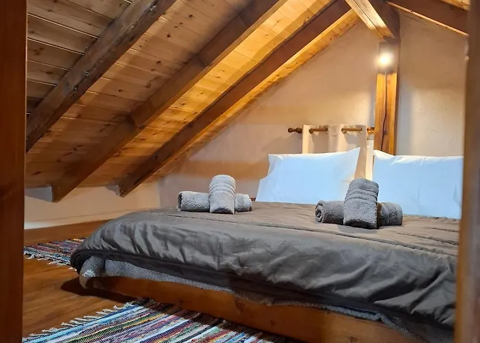 Woodstone House Makrichori (Euboea)